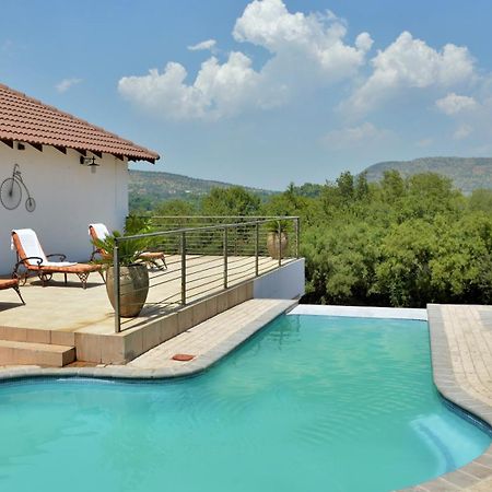 Indlovukazi Guesthouse Hartbeespoort Bagian luar foto