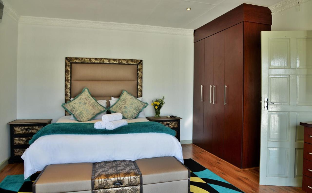 Indlovukazi Guesthouse Hartbeespoort Bagian luar foto