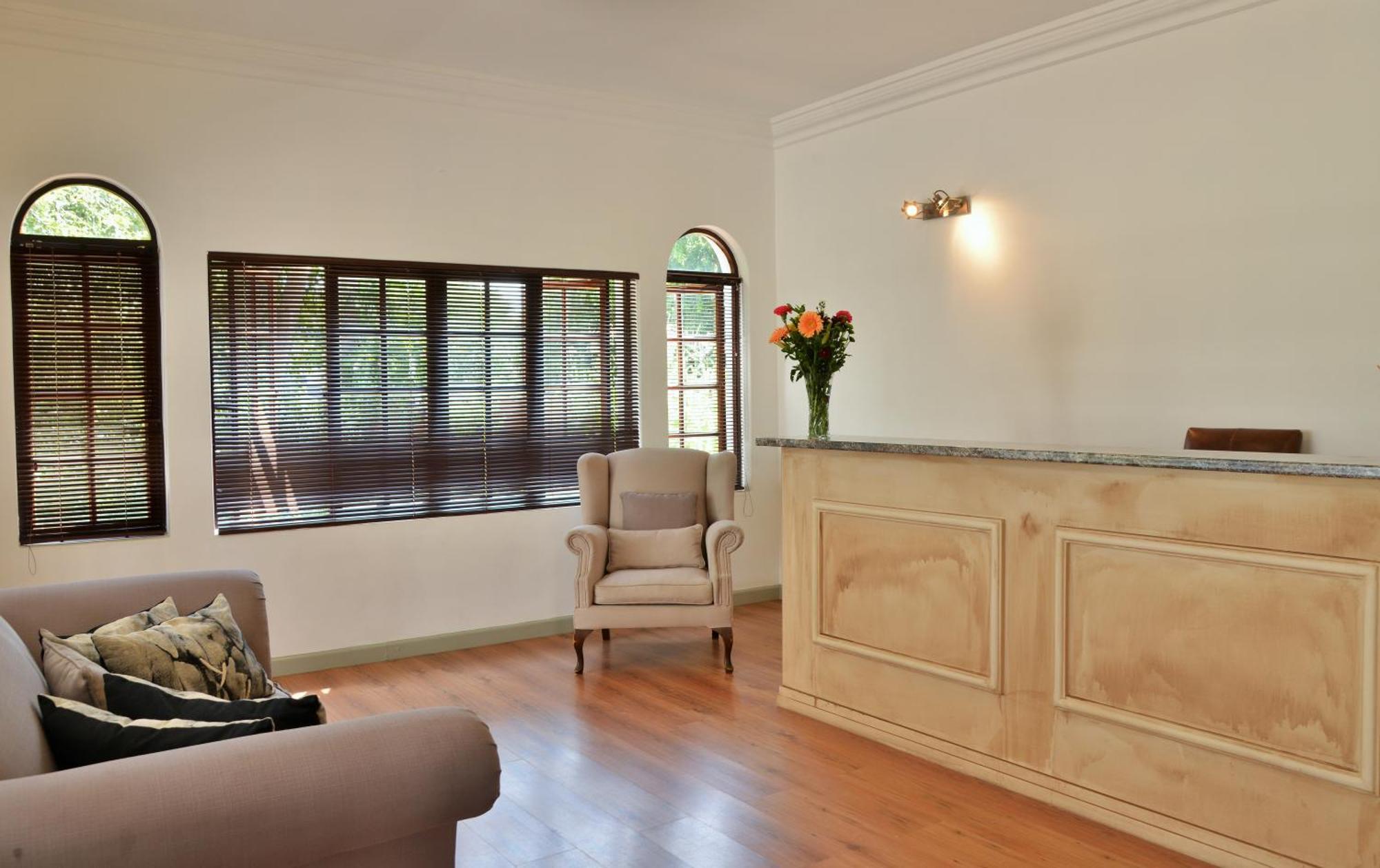 Indlovukazi Guesthouse Hartbeespoort Bagian luar foto