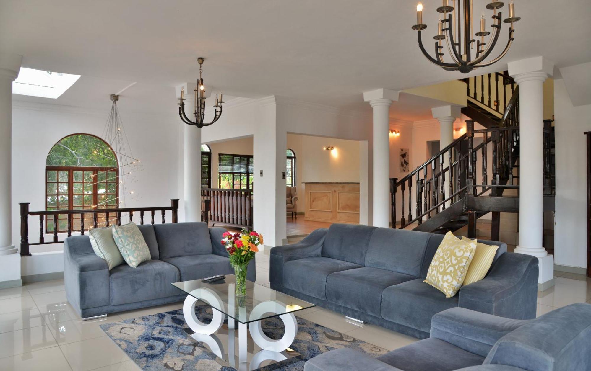 Indlovukazi Guesthouse Hartbeespoort Bagian luar foto