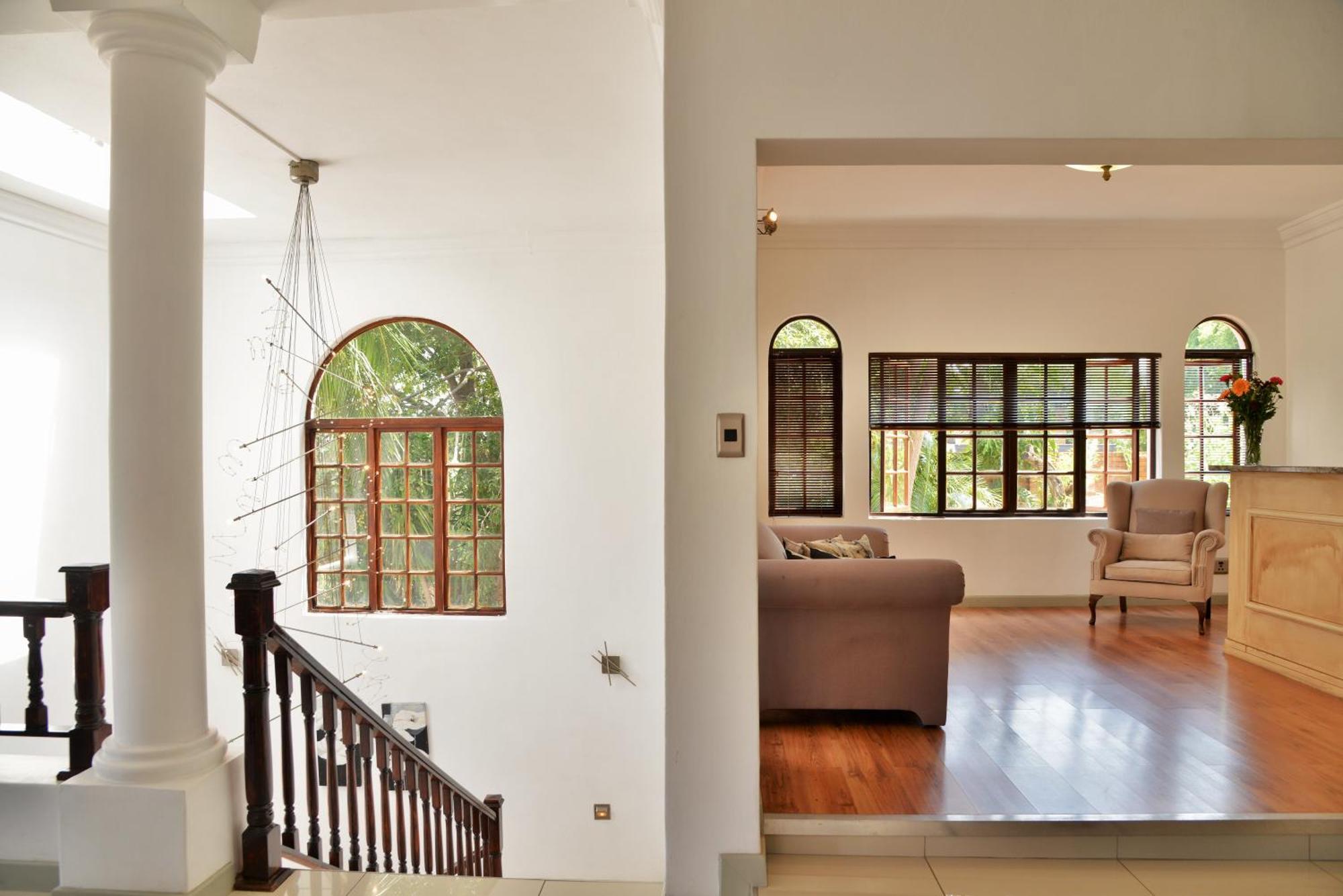 Indlovukazi Guesthouse Hartbeespoort Bagian luar foto