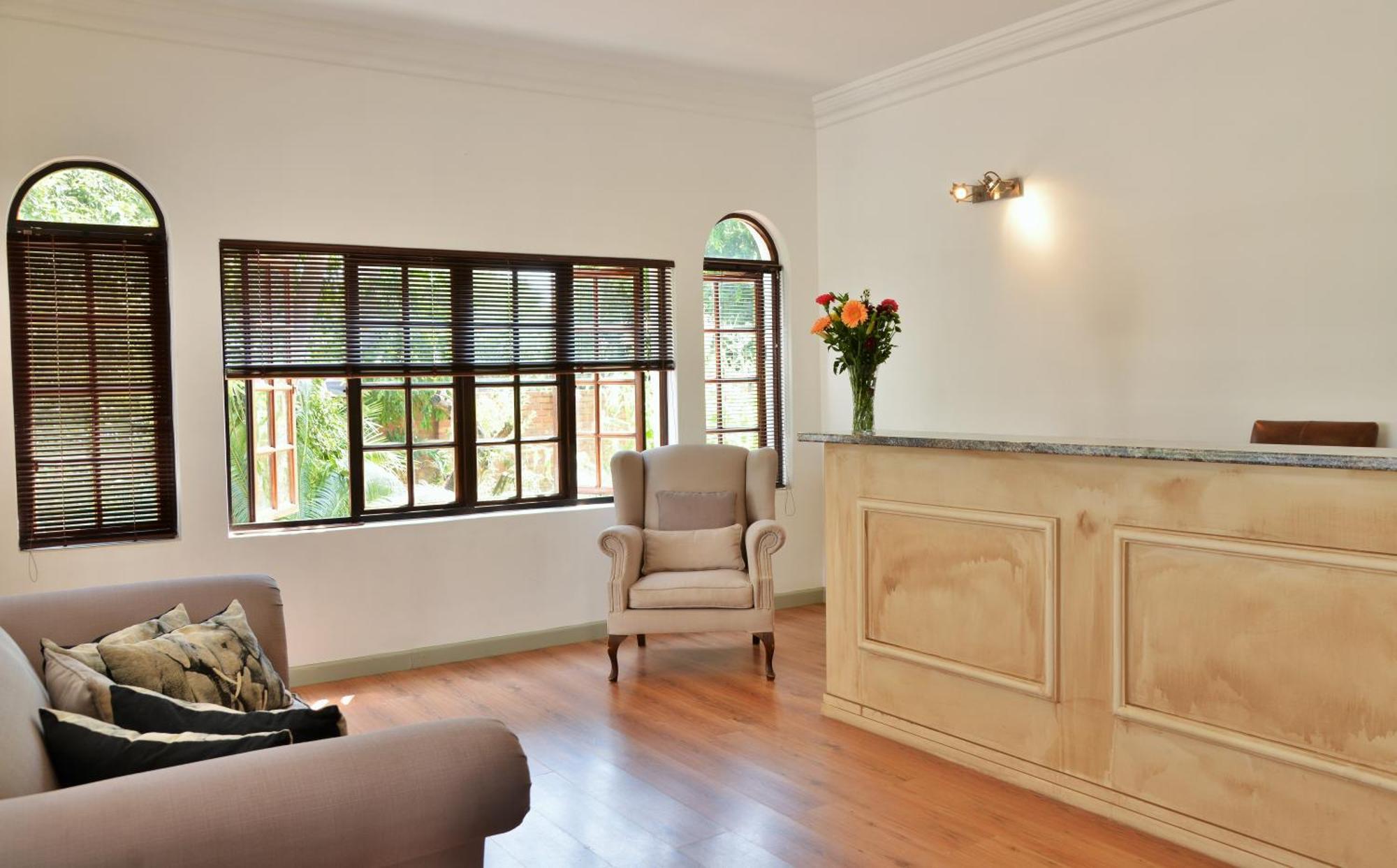Indlovukazi Guesthouse Hartbeespoort Bagian luar foto